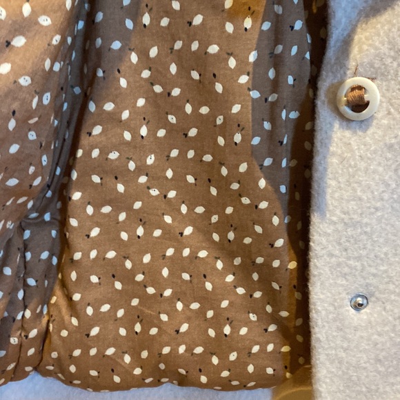 Very cute Zara girls coat 2-3T. New with tag. - Picture 2 of 2